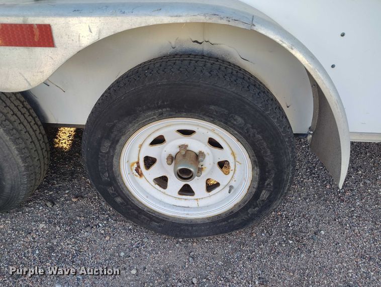 image for item IP9742 1999 Haulmark GC612BT enclosed cargo trailer