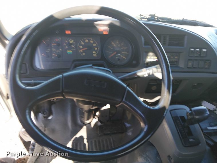 image for item JW9426 2001 GMC T7500 street sweeper truck