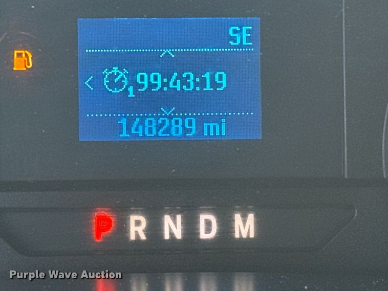 image for item NA9811 2020 Ford F350 Super Duty  Crew Cab flatbed pickup truck