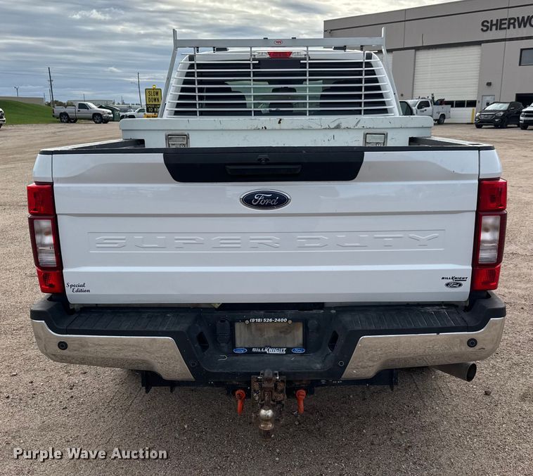 image for item NA9814 2021 Ford F250 Super Duty SuperCab pickup truck