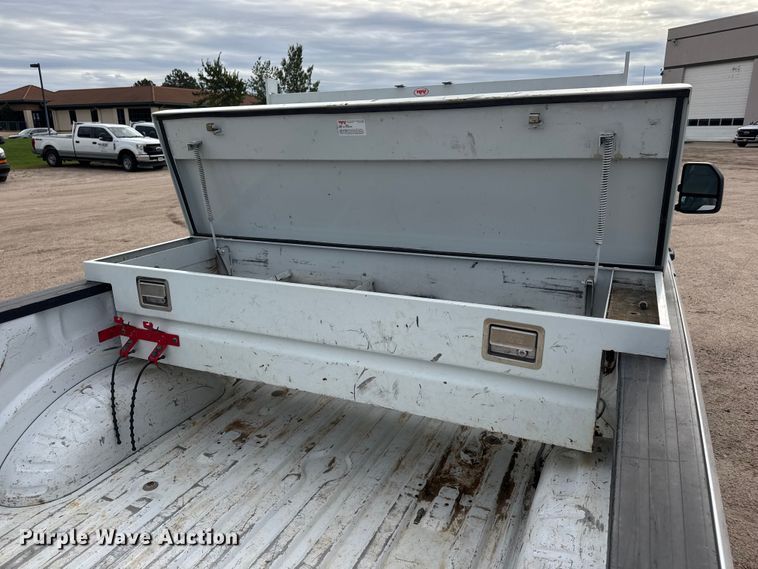 image for item NA9814 2021 Ford F250 Super Duty SuperCab pickup truck