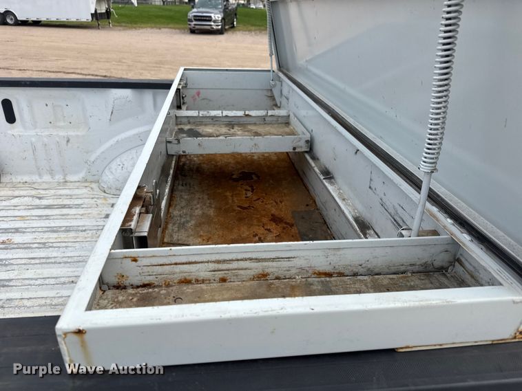 image for item NA9814 2021 Ford F250 Super Duty SuperCab pickup truck