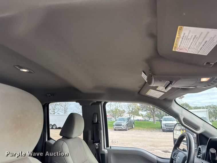 image for item NA9814 2021 Ford F250 Super Duty SuperCab pickup truck