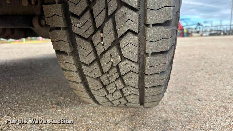 image for item NA9814 2021 Ford F250 Super Duty SuperCab pickup truck