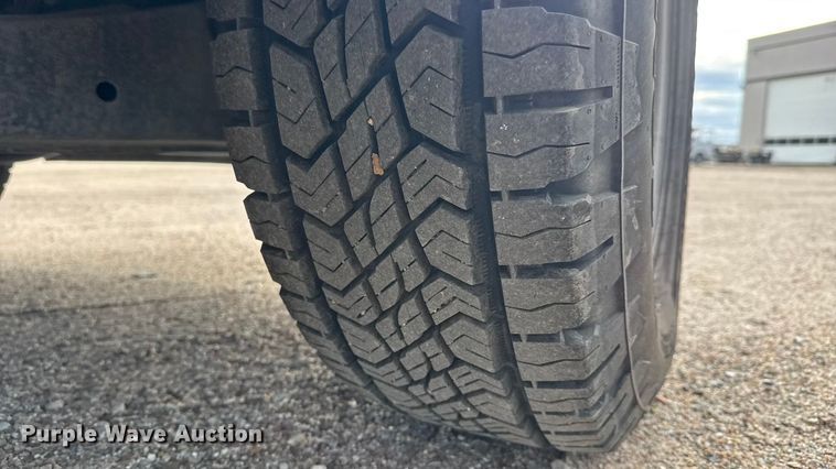 image for item NA9814 2021 Ford F250 Super Duty SuperCab pickup truck