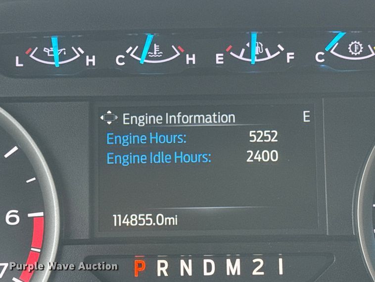 image for item NA9814 2021 Ford F250 Super Duty SuperCab pickup truck