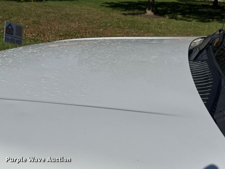 image for item NA9829 2003 GMC Sierra 2500 Crew Cab pickup truck