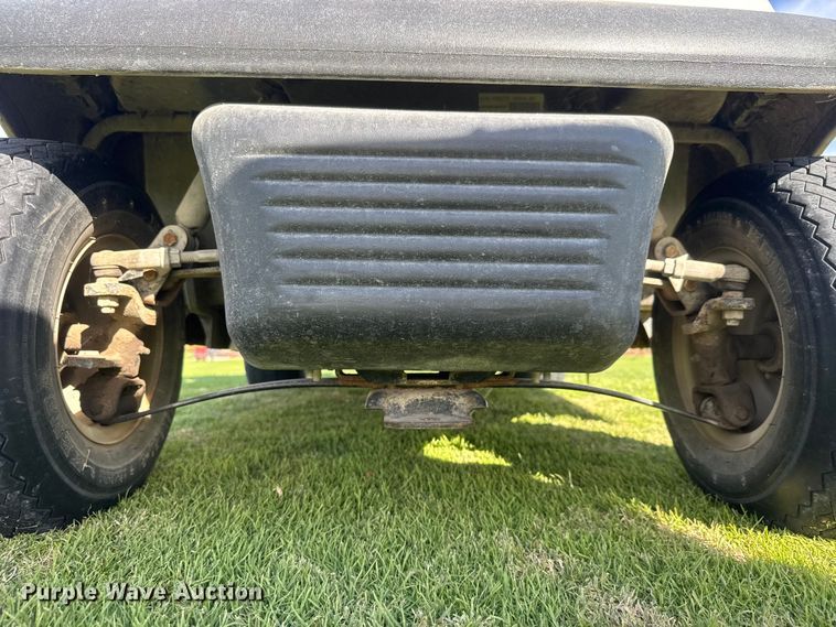 image for item NA9833 Club Car Precedent  golf cart