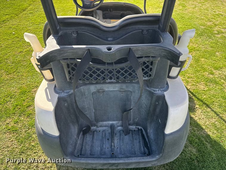 image for item NA9833 Club Car Precedent  golf cart