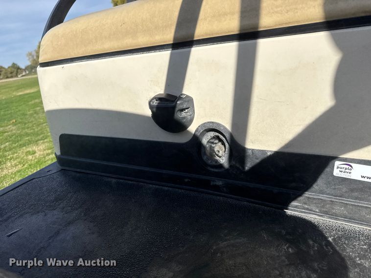 image for item NA9833 Club Car Precedent  golf cart