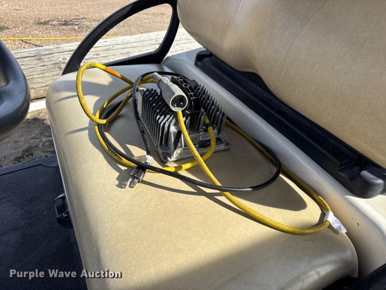 image for item NA9833 Club Car Precedent  golf cart