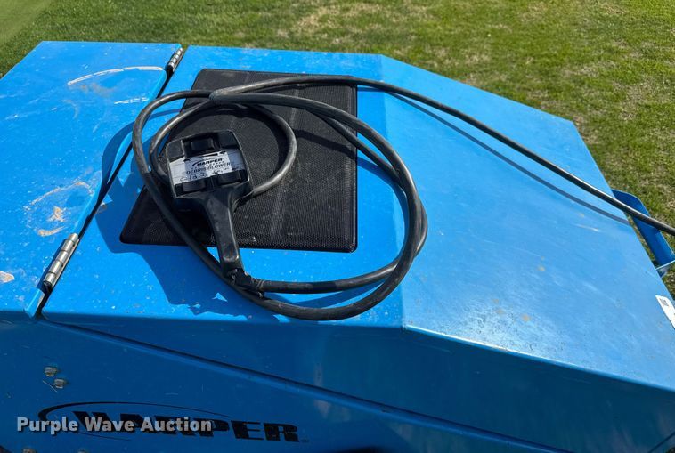 image for item NA9834 Harper 1800 debris blower