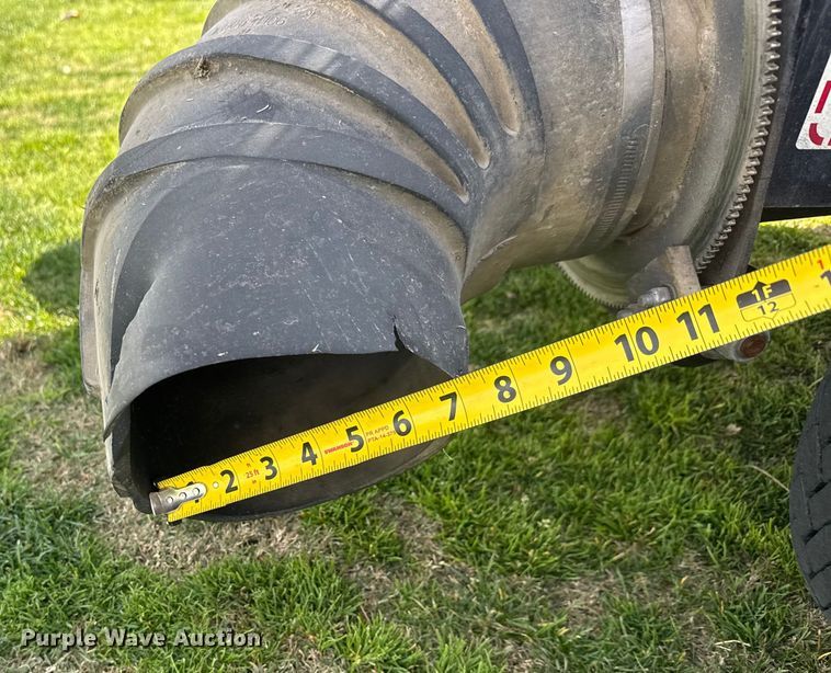 image for item NA9834 Harper 1800 debris blower