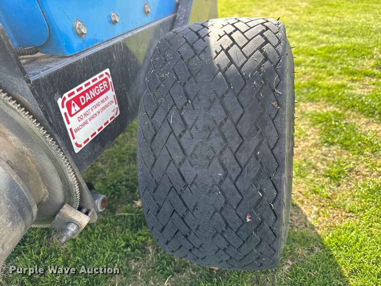 image for item NA9834 Harper 1800 debris blower