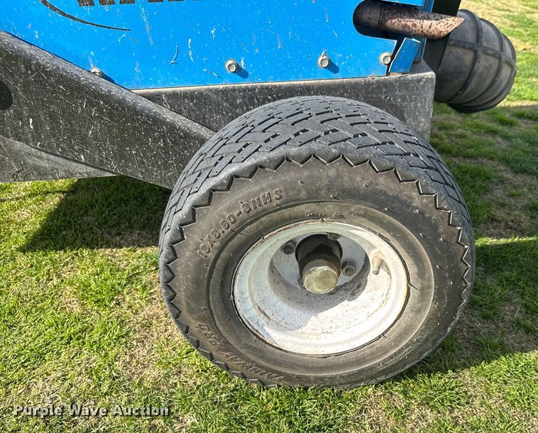 image for item NA9834 Harper 1800 debris blower