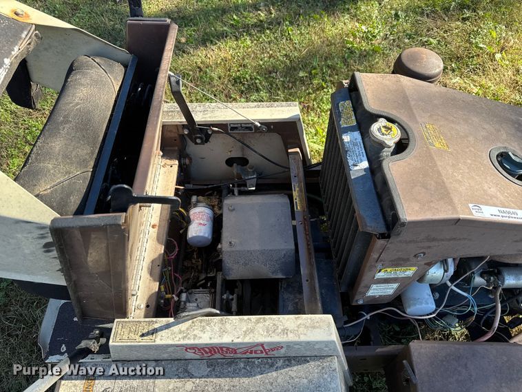 image for item NA9849 Grasshopper 725 ZTR lawn mower