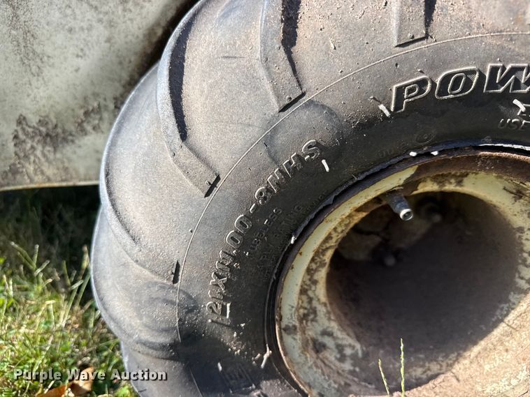 image for item NA9849 Grasshopper 725 ZTR lawn mower