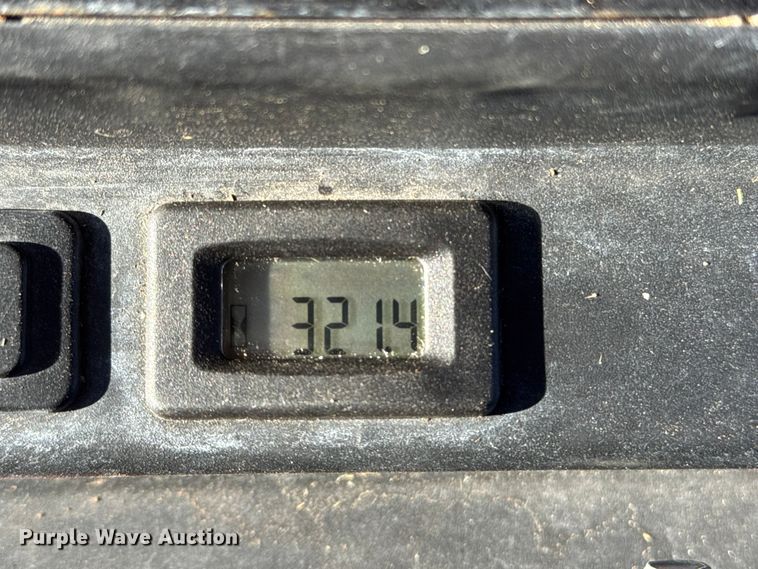 image for item NA9851 Kubota Z231KW ZTR lawn mower