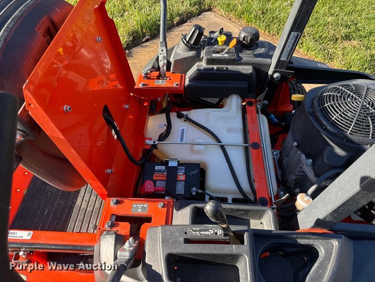 image for item NA9851 Kubota Z231KW ZTR lawn mower