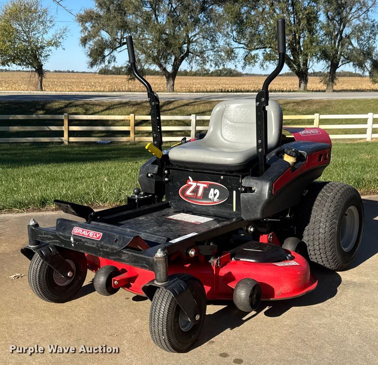 image for item NA9852 Gravely ZT 42 ZTR lawn mower