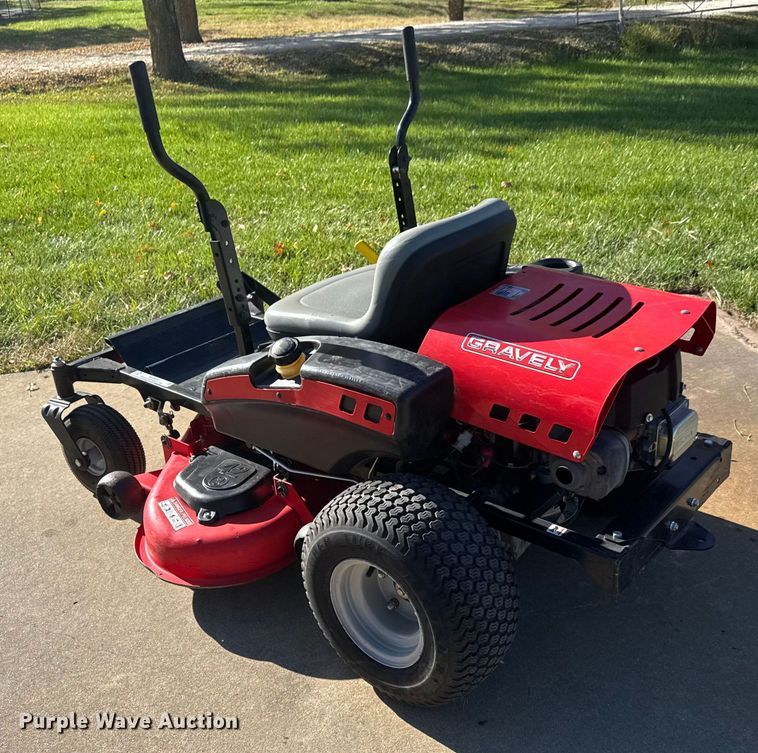 image for item NA9852 Gravely ZT 42 ZTR lawn mower
