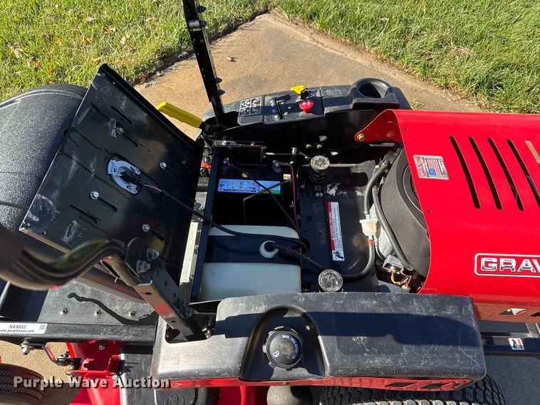 image for item NA9852 Gravely ZT 42 ZTR lawn mower