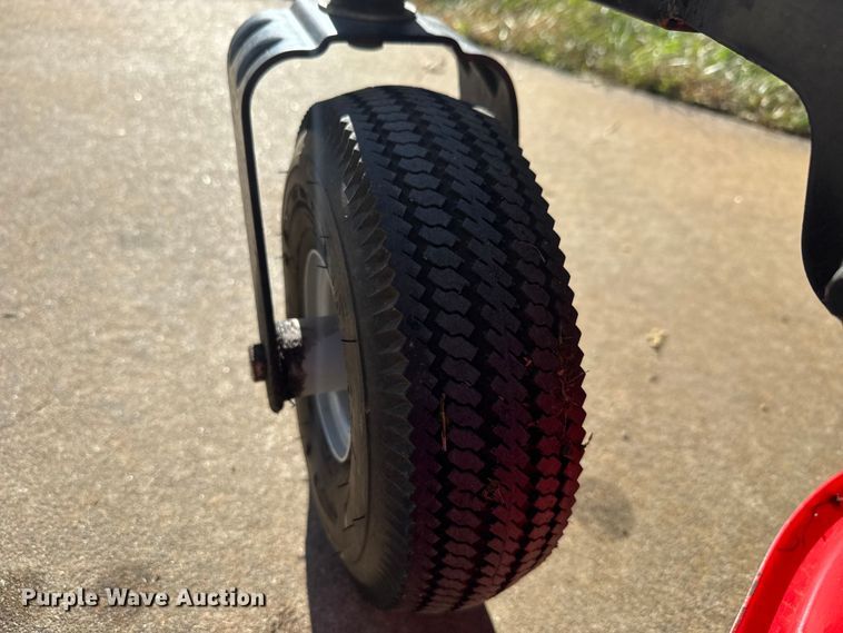 image for item NA9852 Gravely ZT 42 ZTR lawn mower