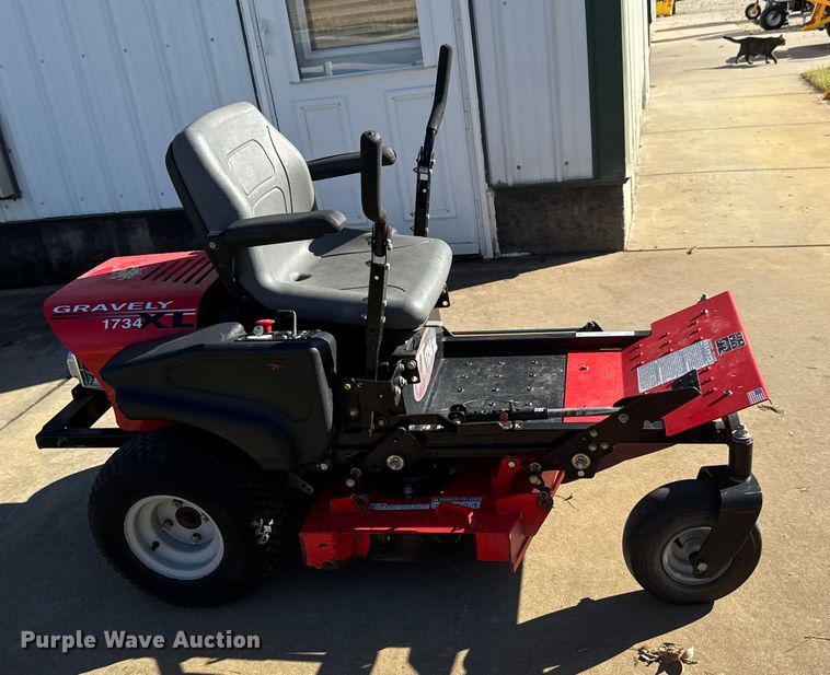 image for item NA9854 Gravely ZT1734 XL ZTR lawn mower