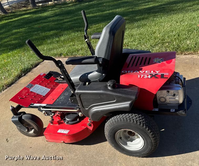 image for item NA9854 Gravely ZT1734 XL ZTR lawn mower