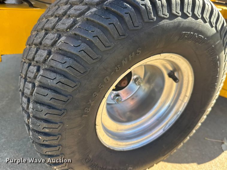 image for item NA9857 2007 Hustler Fastrak 927368 Lawn mower