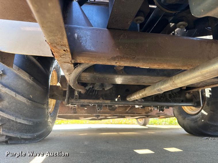 image for item NA9858 Grasshopper 725 ZTR lawn mower