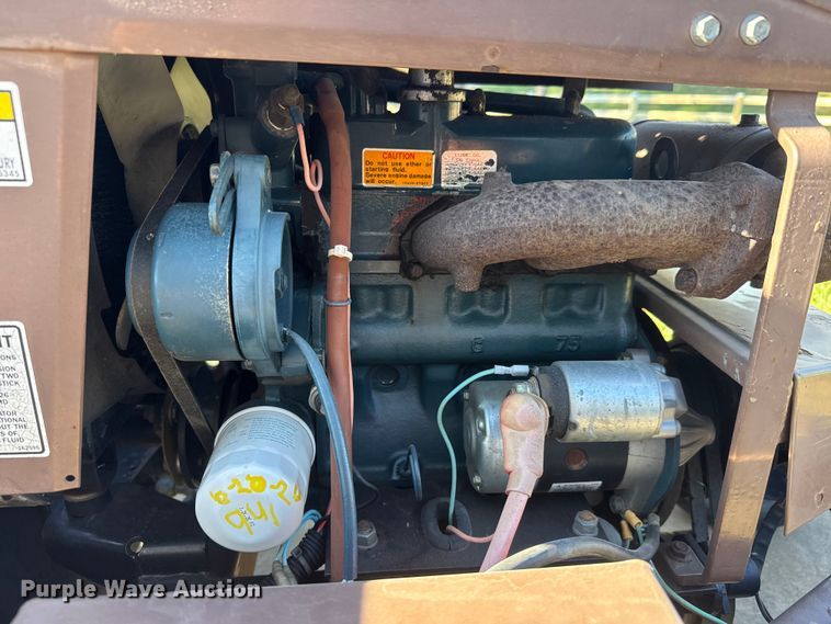 image for item NA9858 Grasshopper 725 ZTR lawn mower