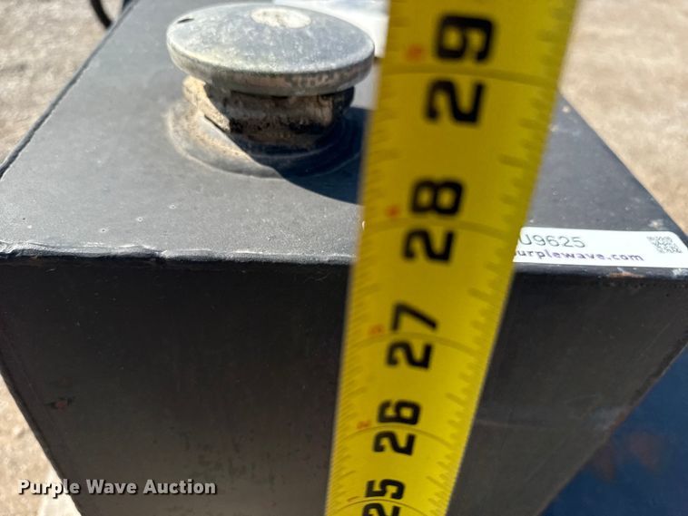 image for item NU9625 Auxiliary fuel tank