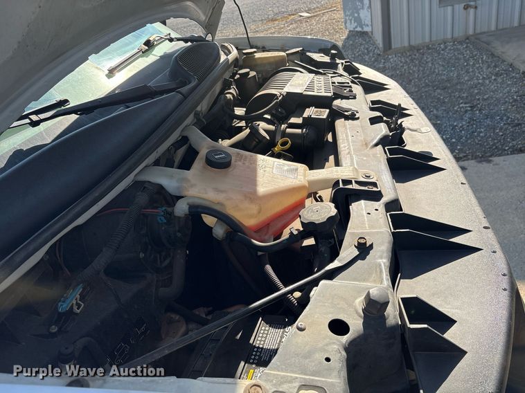 image for item OB9621 2017 Chevrolet Express 2500 van