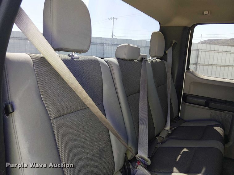 image for item YA1224 2020 Ford  F150 SuperCab pickup truck