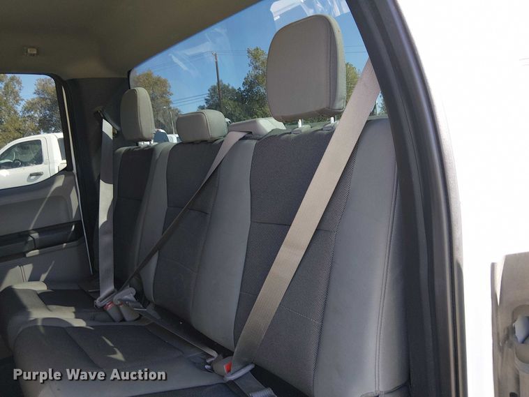 image for item YA1224 2020 Ford  F150 SuperCab pickup truck