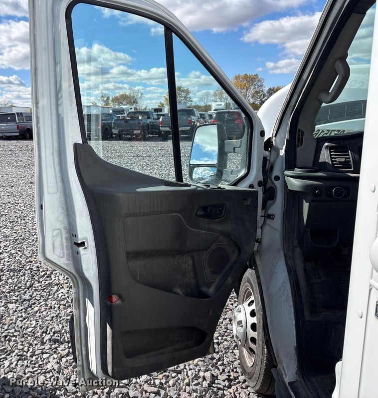 image for item YA1264 2021 Ford Transit delivery van