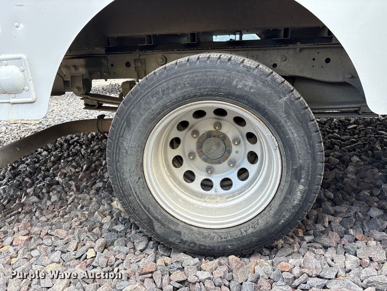 image for item YA1264 2021 Ford Transit delivery van