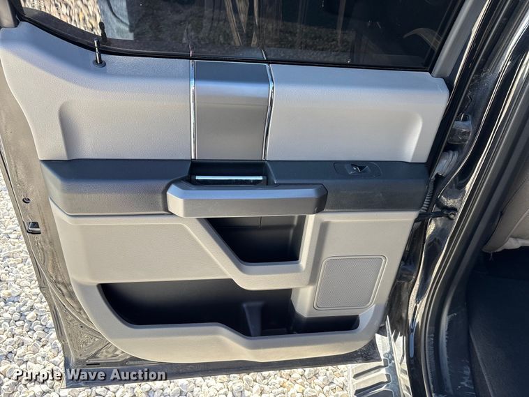 image for item YA1409 2020 Ford F150 SuperCrew pickup truck