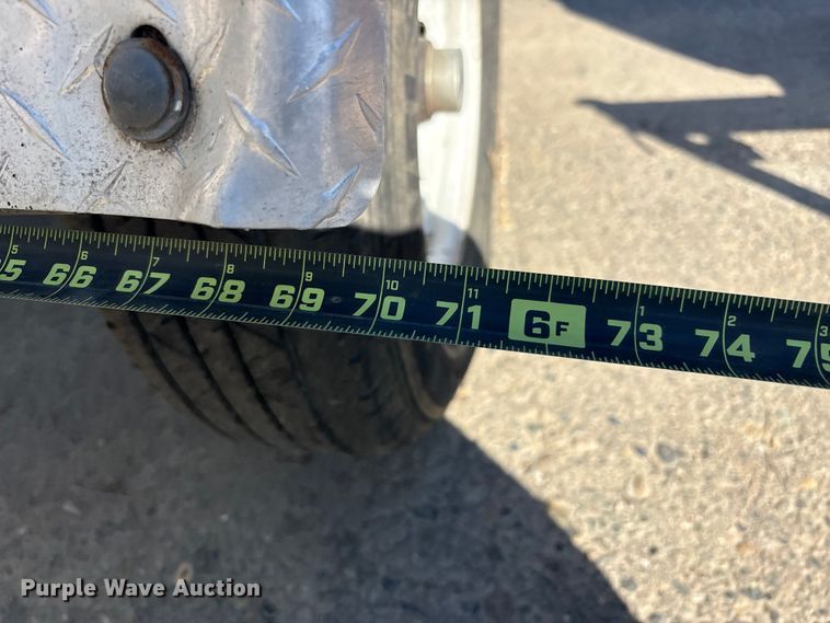 image for item YA1420 2014 Brush Bandit 200UC wood chipper