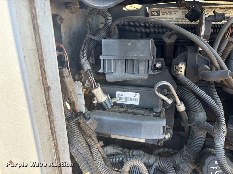 image for item YA1420 2014 Brush Bandit 200UC wood chipper