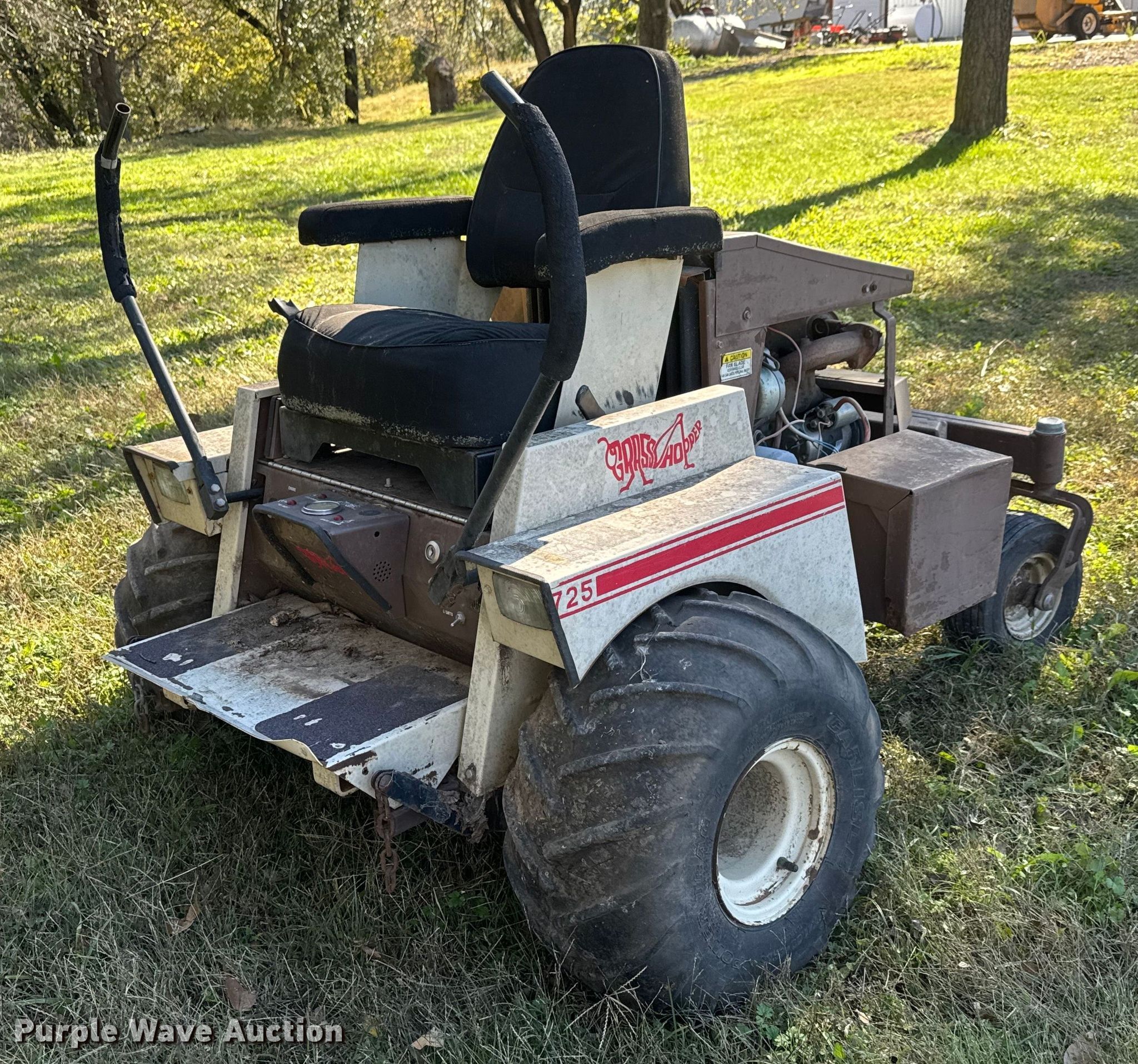 Grasshopper 725 ZTR lawn mower in Sedgwick, KS | Item NA9849 for