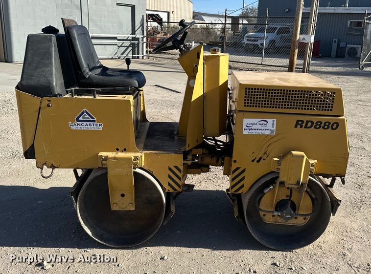 image for item DF8645 1990 Wacker RD880 double drum vibratory roller