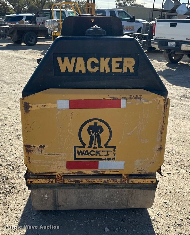 image for item DF8645 1990 Wacker RD880 double drum vibratory roller