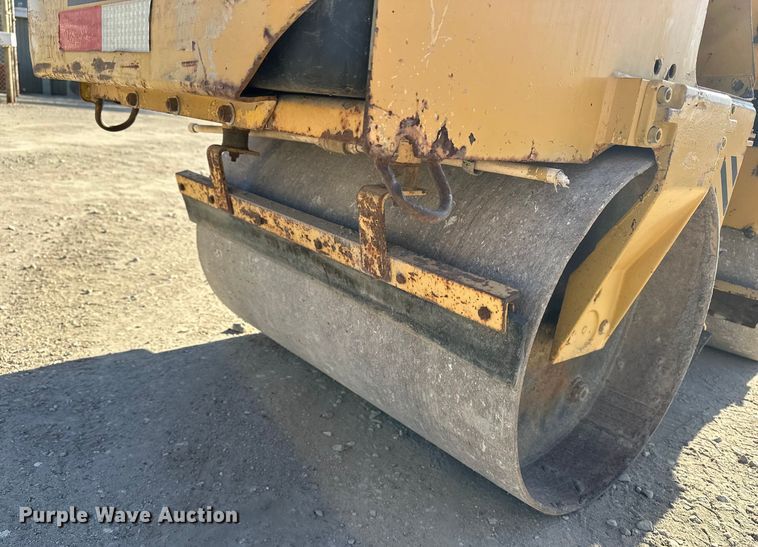 image for item DF8645 1990 Wacker RD880 double drum vibratory roller