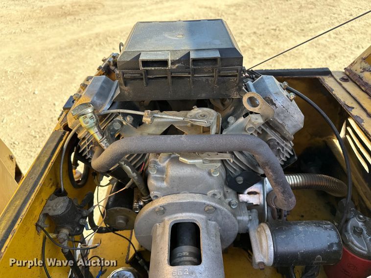 image for item DF8645 1990 Wacker RD880 double drum vibratory roller