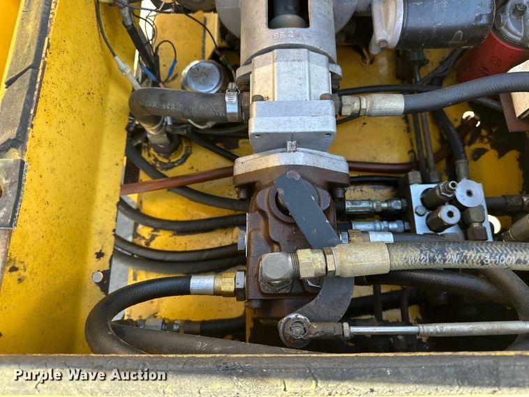 image for item DF8645 1990 Wacker RD880 double drum vibratory roller