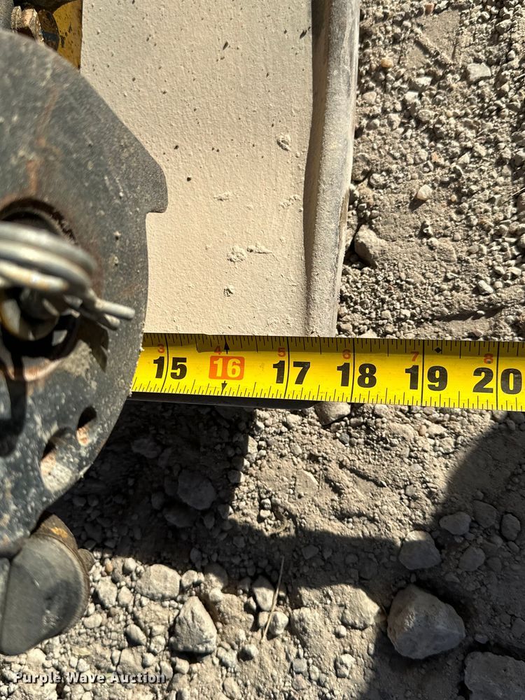 image for item DF8648 2011 Bomag BVP 18/45 plate compactor