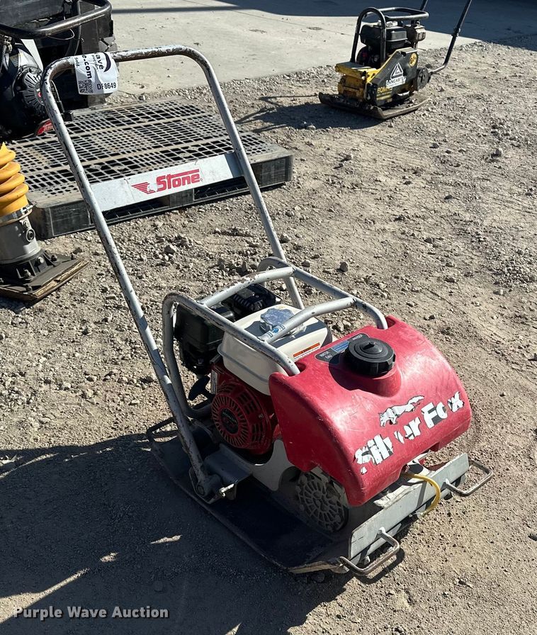 image for item DF8649 Stone SFP3000 plate compactor