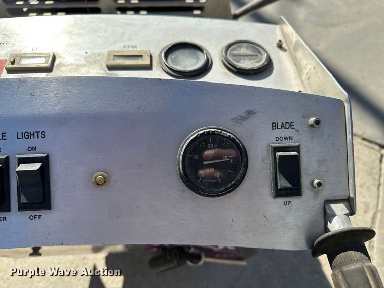 image for item DF8650 Soff-Cut G-2000 concrete saw